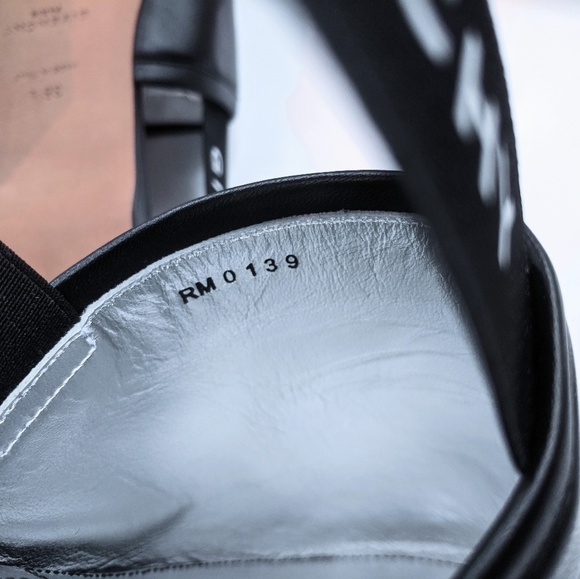 FINAL💥NIB🎁Givenchy Logo Rivington Leather Mules - Picture 6 of 8